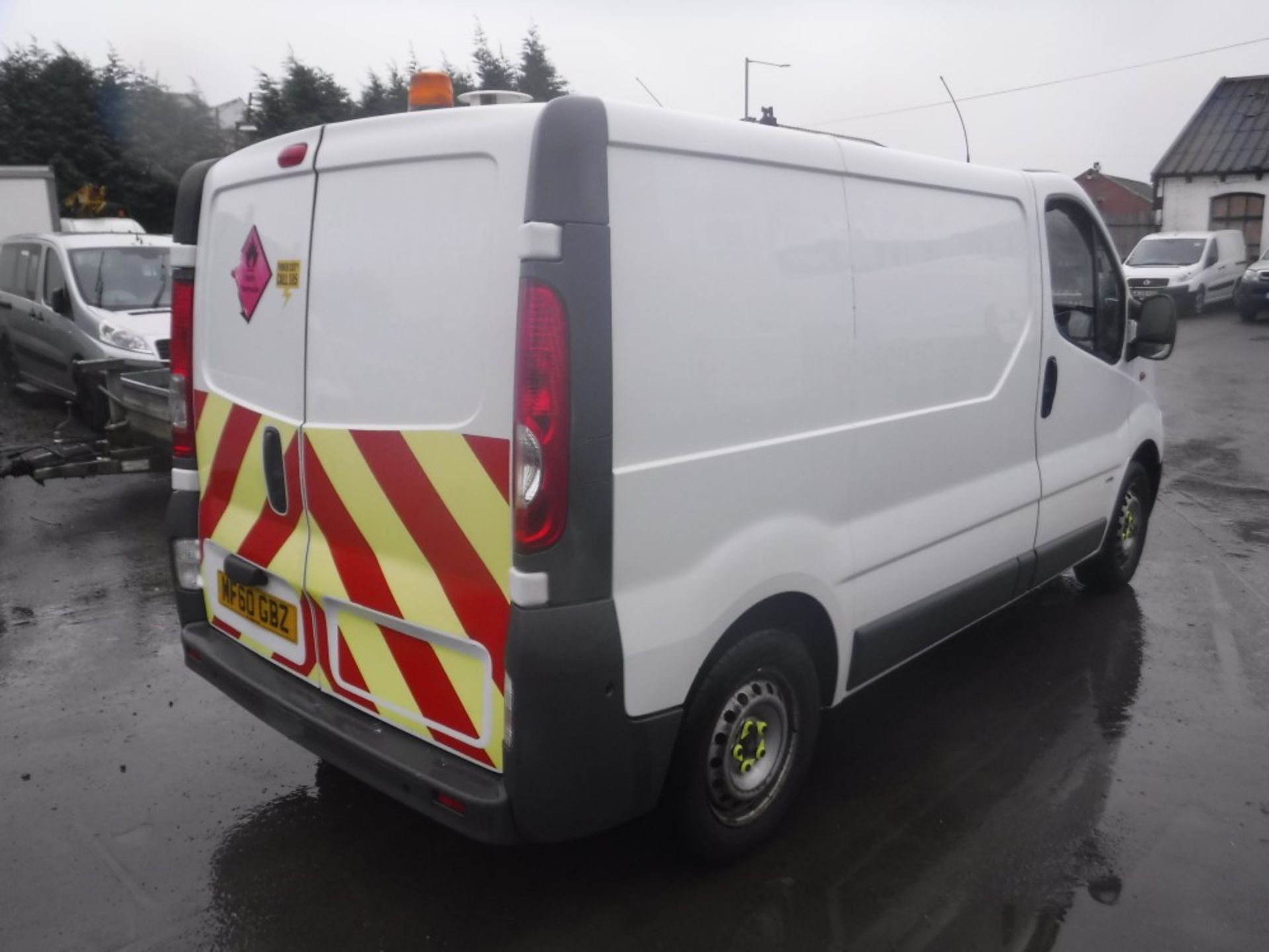 60 reg VAUXHALL VIVARO 2900 CDTI SWB (DIRECT ELECTRICITY NW) 1ST REG 09/10, TEST 09/19, 156866M, - Image 4 of 5