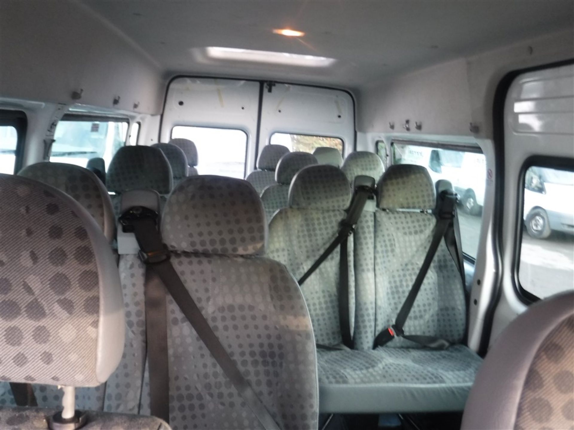 12 reg FORD TRANSIT 135 T350 RWD MINIBUS, 1ST REG 04/12, TEST 04/19, 132407M WARRANTED, V5 HERE, 1 - Image 5 of 6