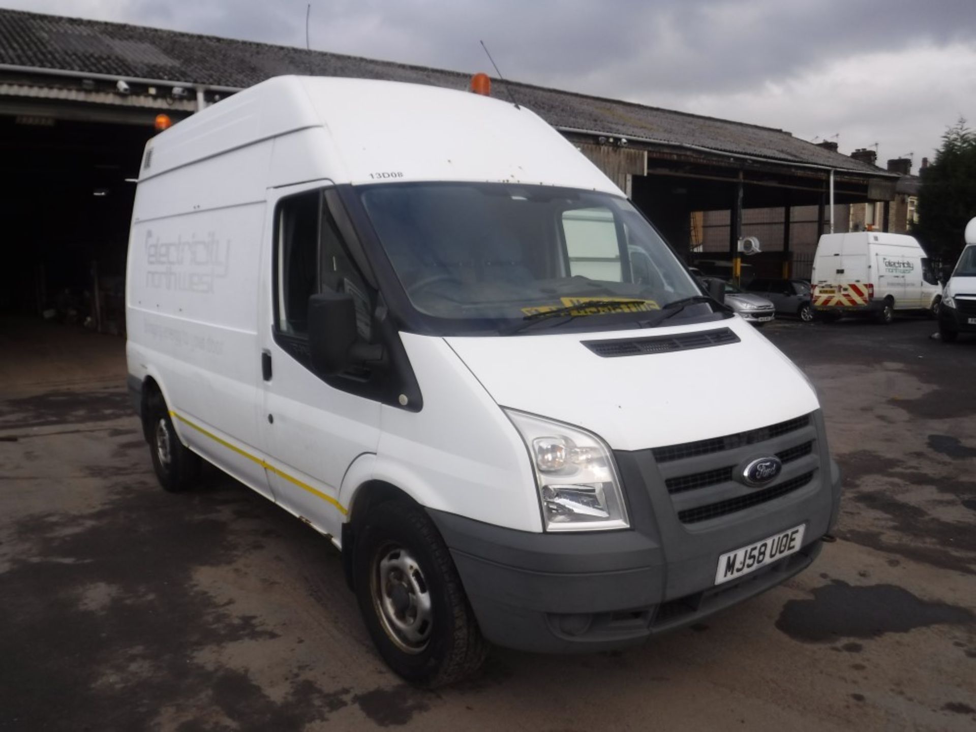 58 reg FORD TRANSIT 115 T350M RWD (DIRECT ELECTRICITY NW) 1ST REG 01/09, TEST 01/19, 86453M, V5