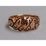 A 9ct rose gold ring with scroll decoration, size P, weight 4.