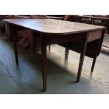 A Georgian drop leaf gate-leg dining room table 121x47x71cmH