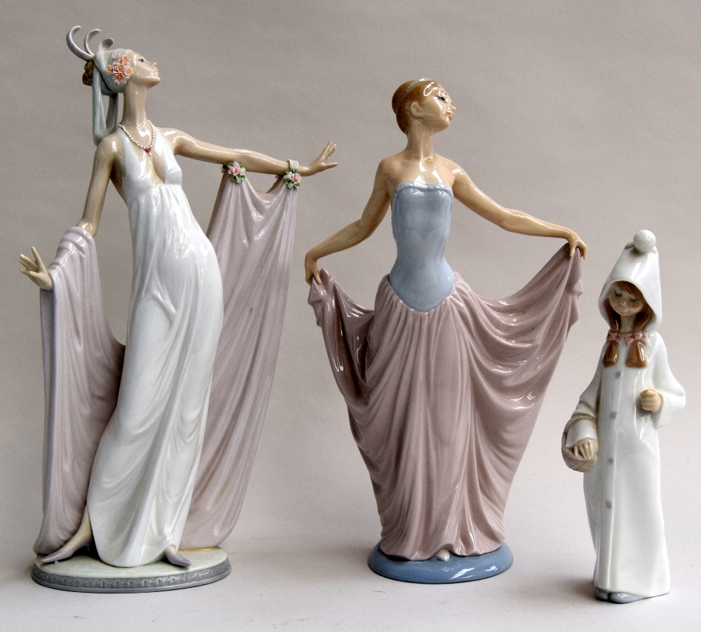 A set of three Lladro figurines, two in original boxes; No.5050 'Ballerina' 31cmH, No. - Image 2 of 2