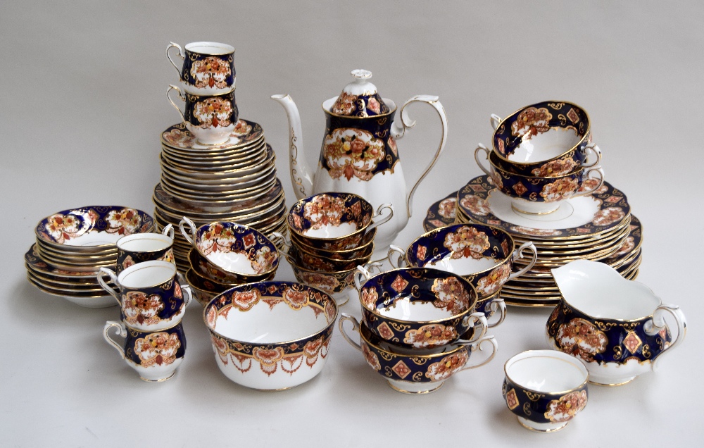 A large quantity (72 pieces) of Royal Albert 'Heirloom' pattern bone china,