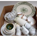 A lot of mixed china, including a Royal Vale teaset comprising of teacupts (6) and saucers (6),