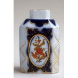 An 18th century Chinese imari tea caddy, sans lid,