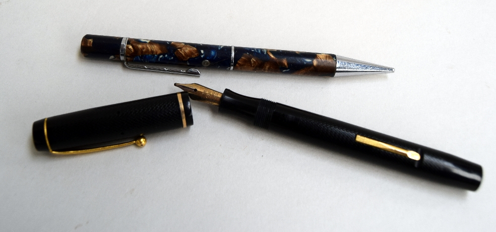 Mentmore Osmi Iridium fountain pen with 14ct gold nib in black together with an Art Deco propelling