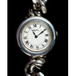 A GENTLEMAN’S SILVER ROY KING MECHANICAL WATCH ON CURB BRACELET, CIRCA 1973/74, pioneer watch