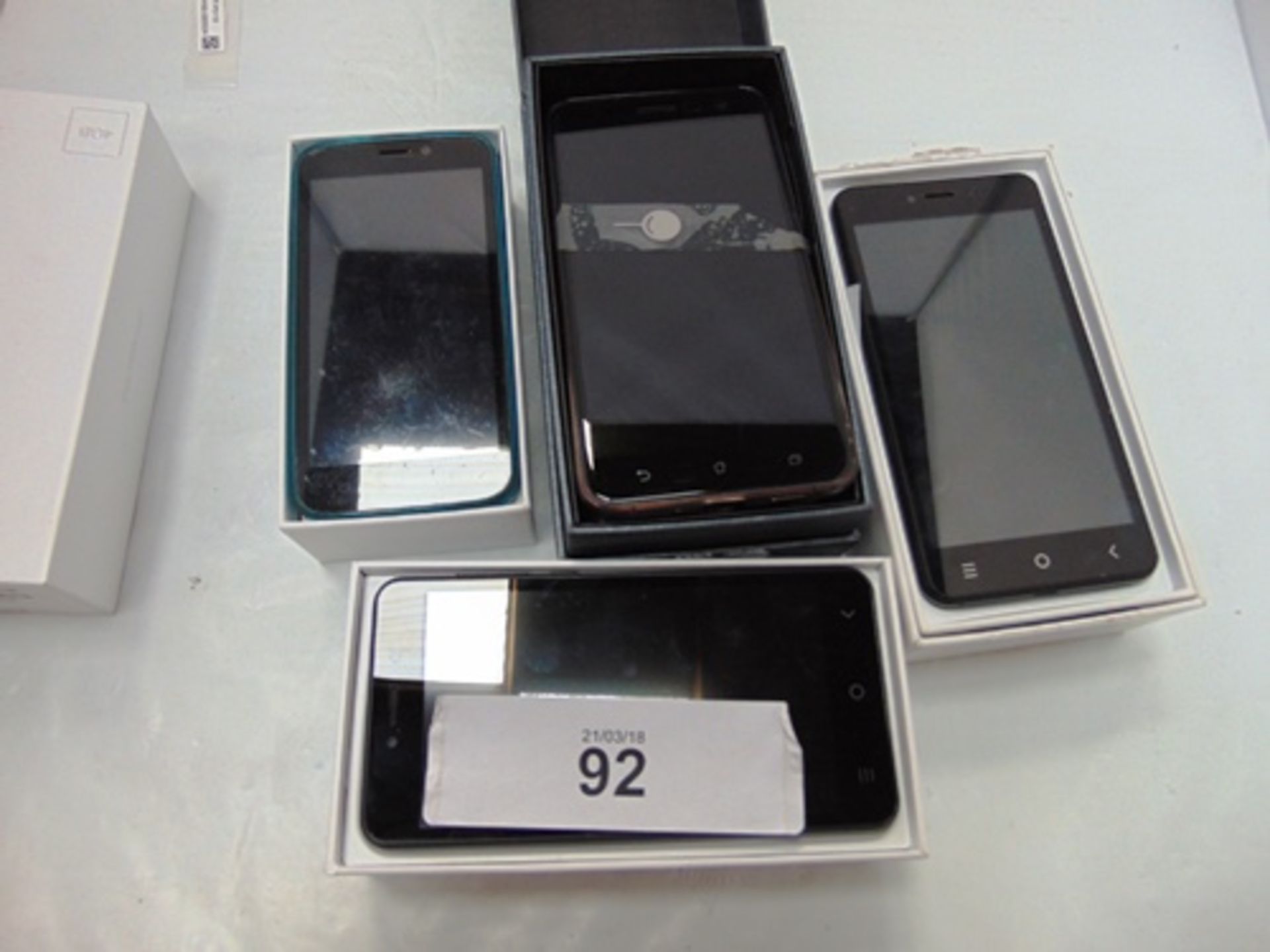 2 x STK Sync 5Z smartphones, 4gb storage, IMEI: 354038081504567 & 354038081574727, 1 x Blackview