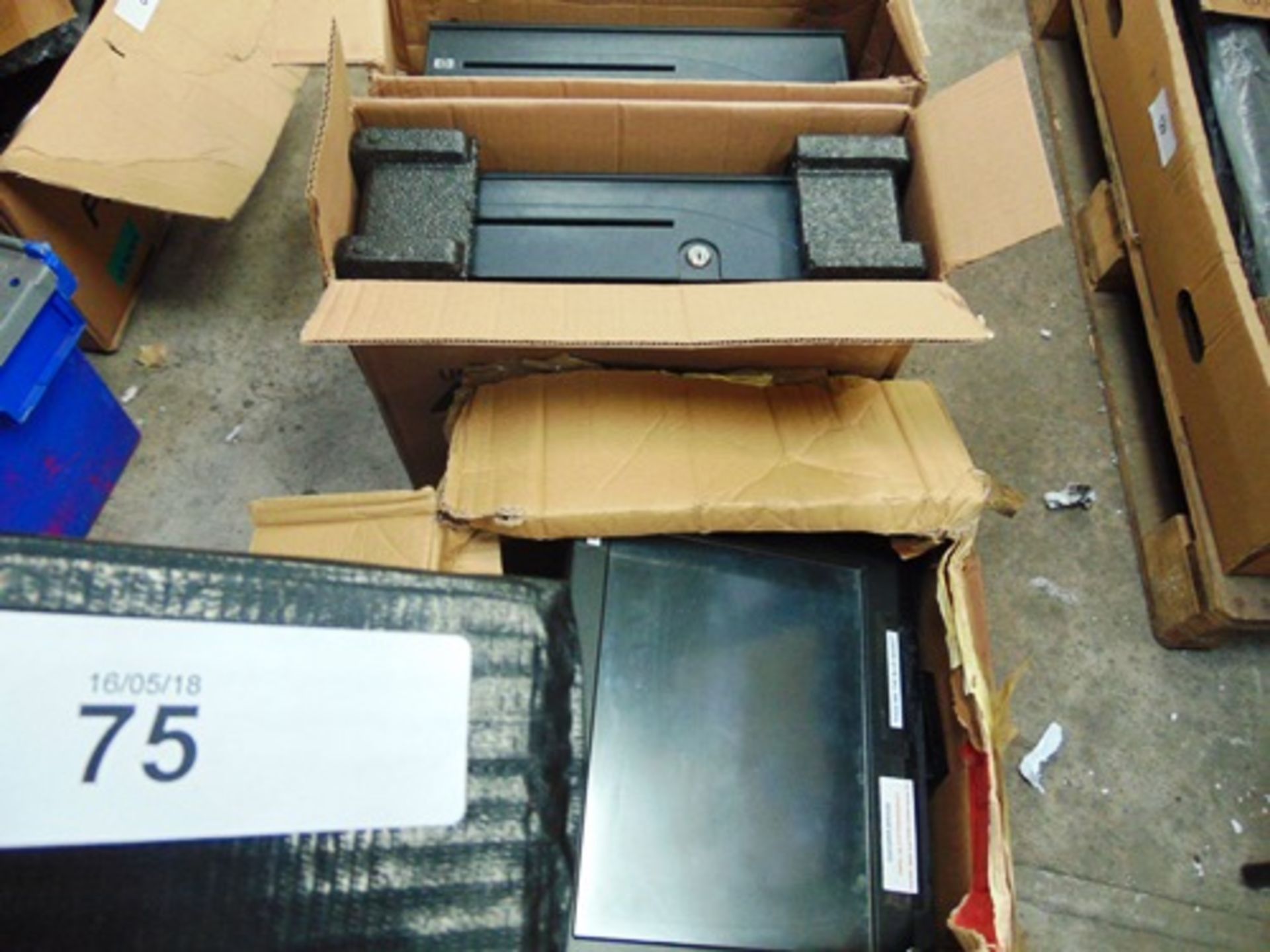 2 x second-hand till drawers together with an HP till screen, untested - Spares and repairs (B3)