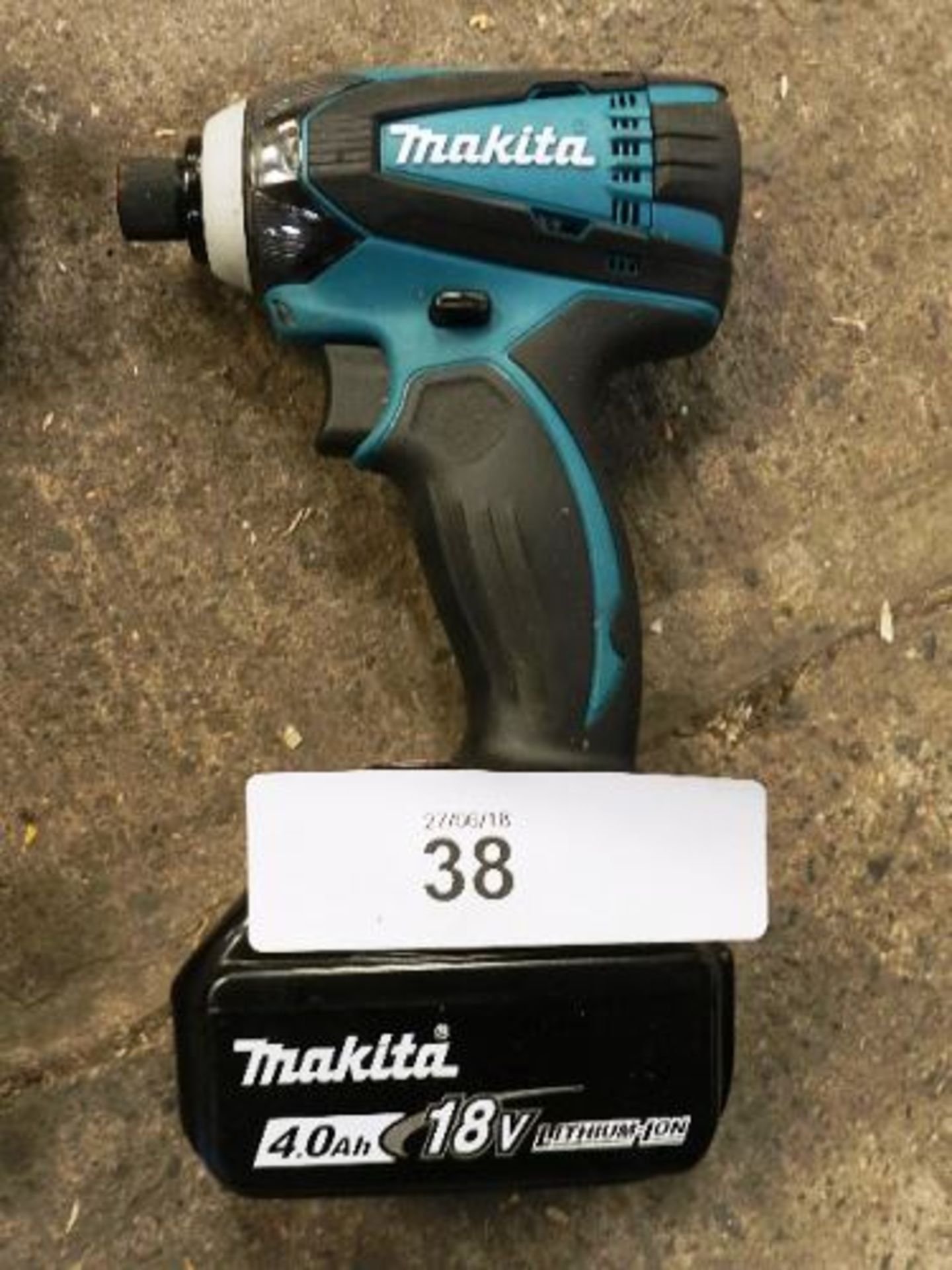 1 x Makita cordless impact driver, model DTD 146, 18V and 1 x Makita DHP458 drill - New (TC1) - Image 2 of 3