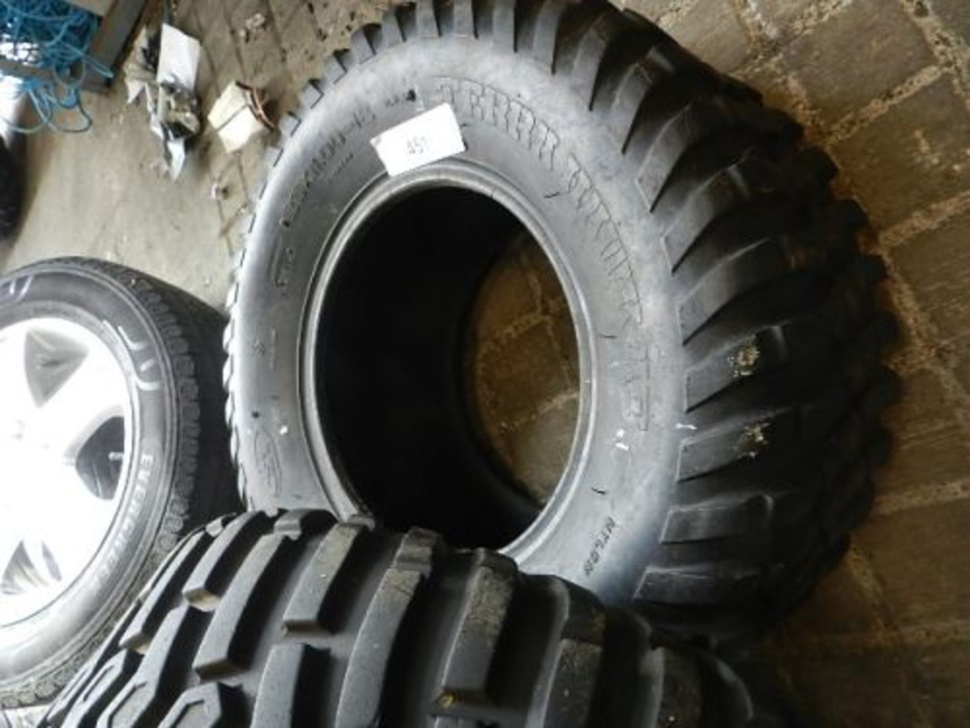 2 x Terra Hawk tyres, size 25 X 11.00-12 - Second-hand, good tread (Bay40) - Image 2 of 2