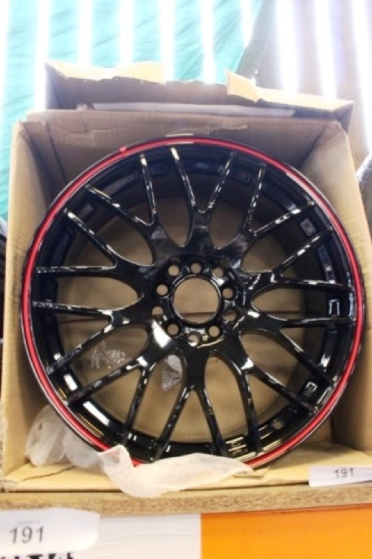 A Calibre Wheels alloy wheel, model Motion, design M8501, size 1770 PCD 10/100+110 - New in box (