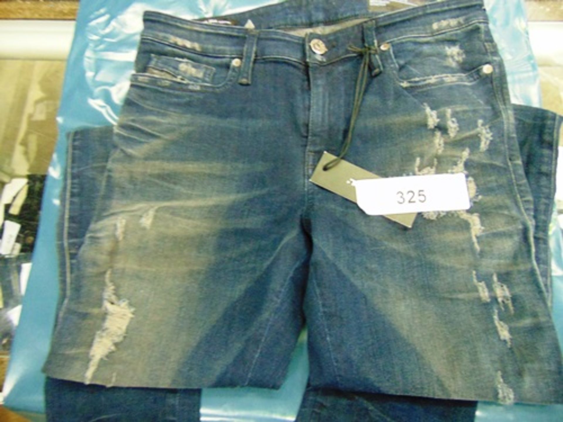 1 x pair of Diesel skinzee L.32 trousers, size 28, length 32, RRP £140 - New with tags (CC1)