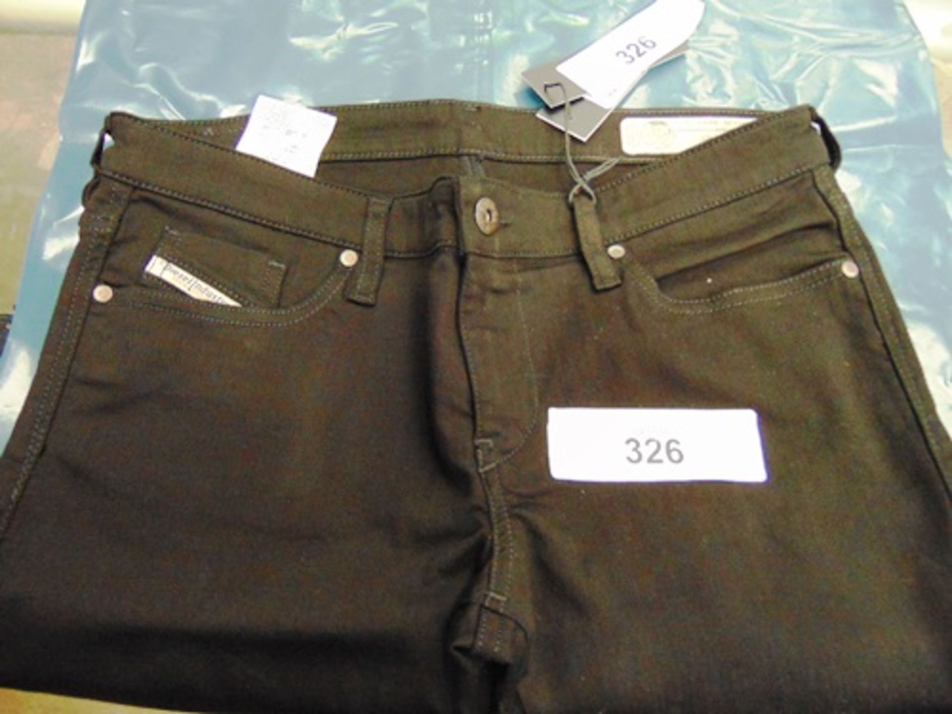 1 x pair of Diesel skinzee, low, L.32 trousers, size 30, length 30, RRP £80 - New with tags (CC1)