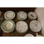 A quantity of 19th Century and later ceramics plat