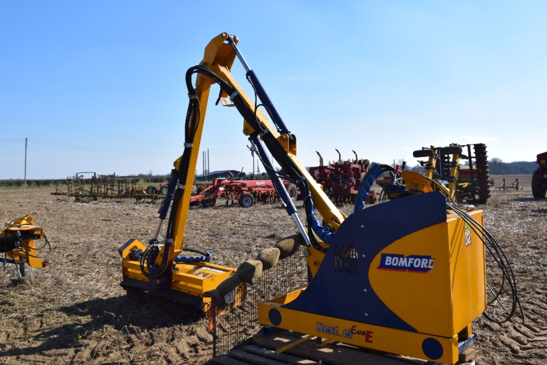 Bomford Kestrel Evo E linkage mounted hedge cutter. Model 90 573 01. Serial number B122101. With - Image 2 of 2