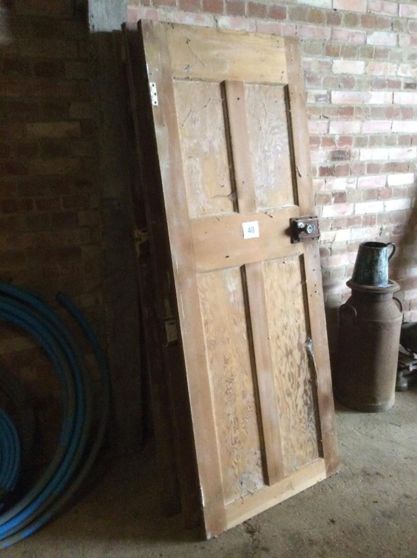 Various pine doors.