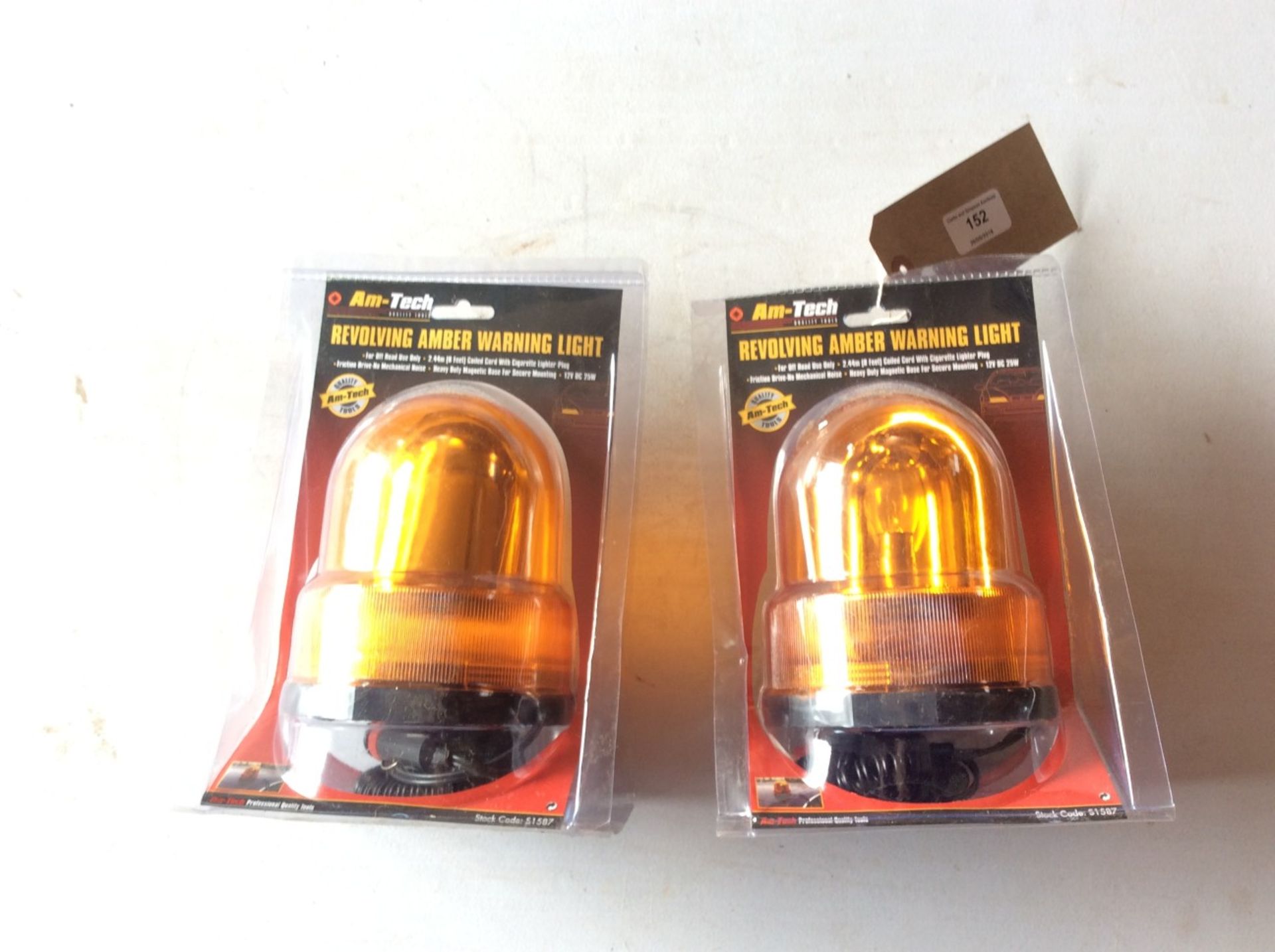 2x revolving 12v warning lights.