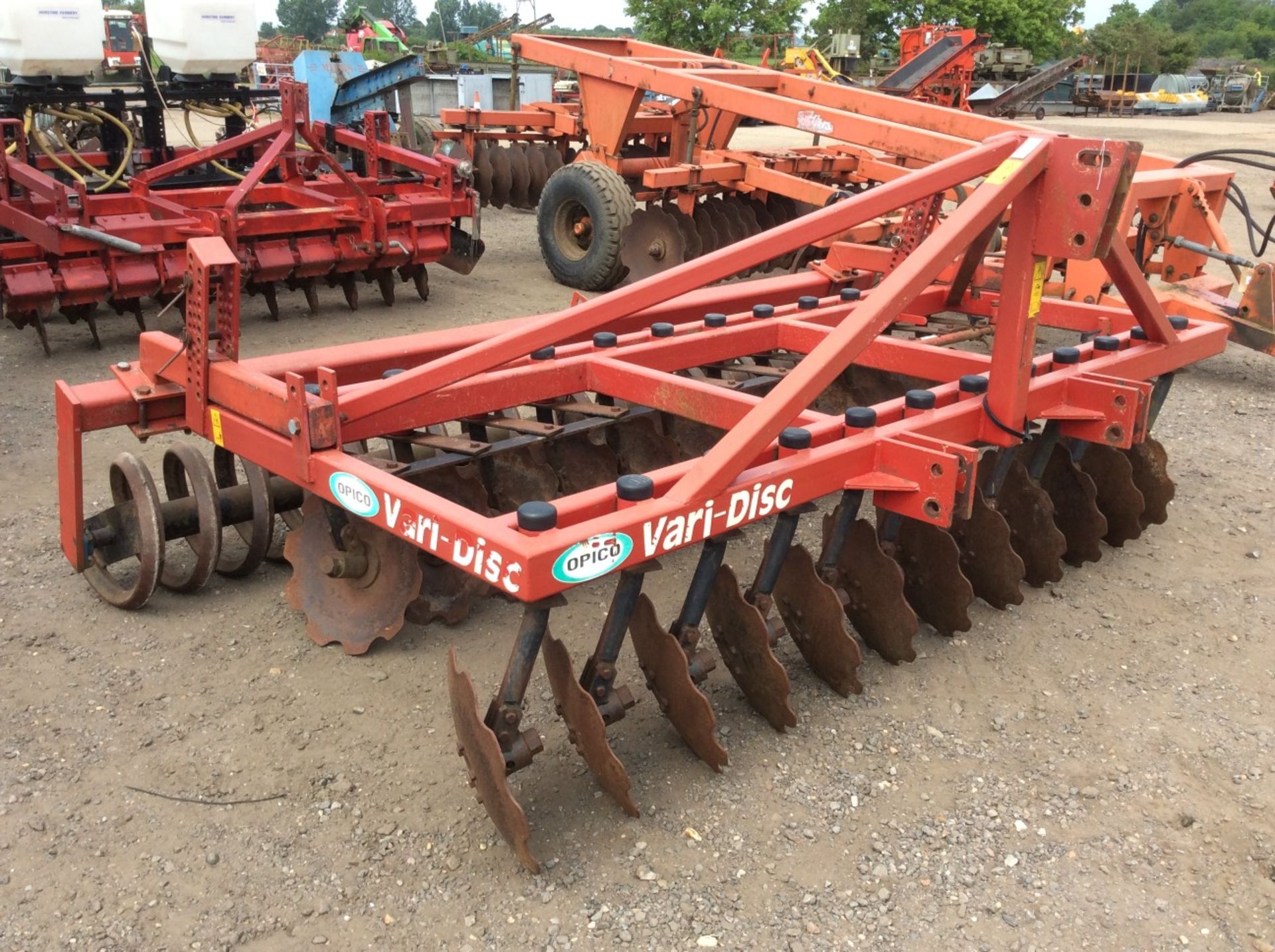 Opico 3m Vari Disc mounted cultivator. With Flexicoil crumbler.