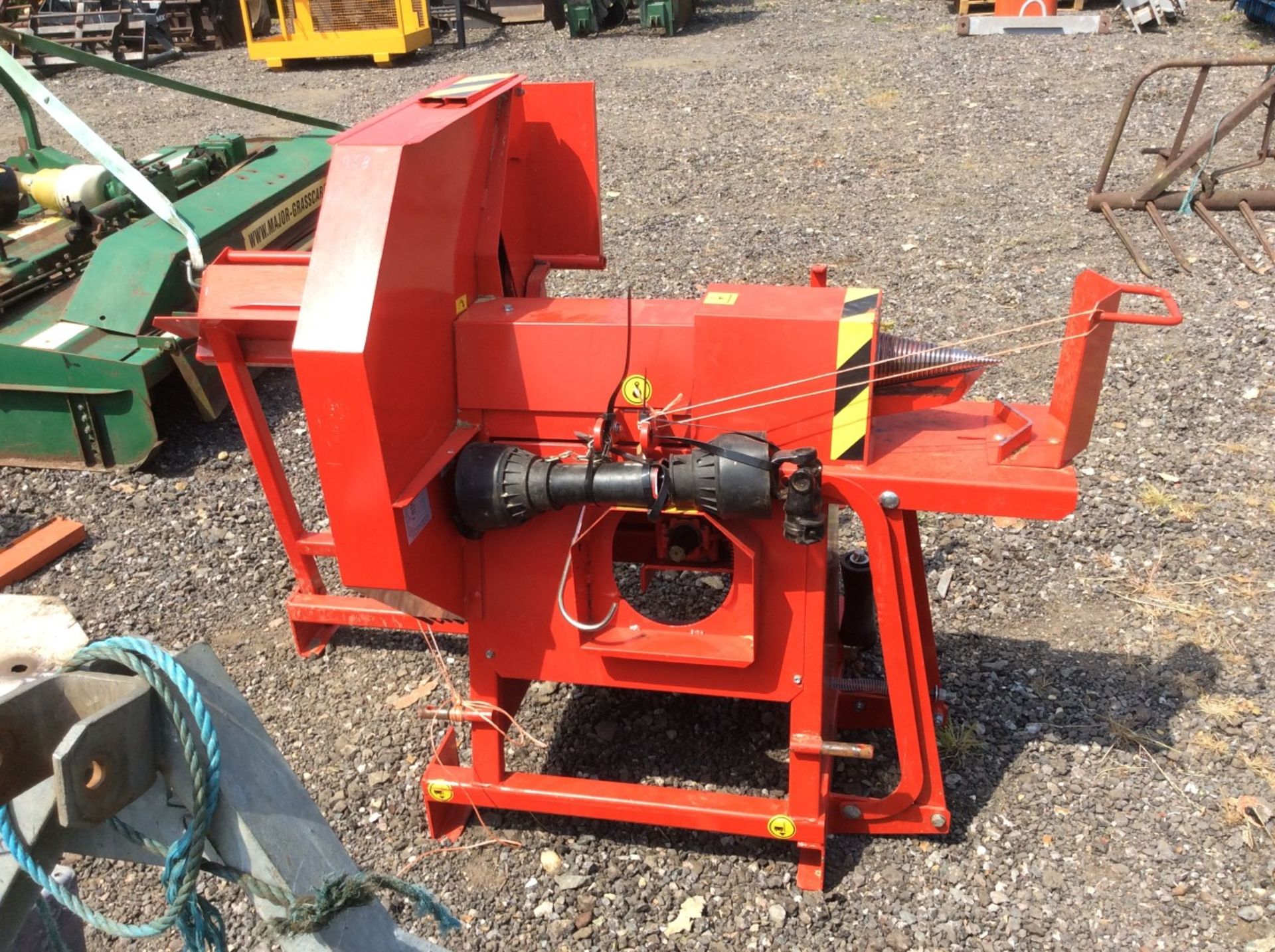 Hakki Pilke Eagle PTO driven linkage mounted firewood processor. Serial number 06-28728. Date of - Image 3 of 3