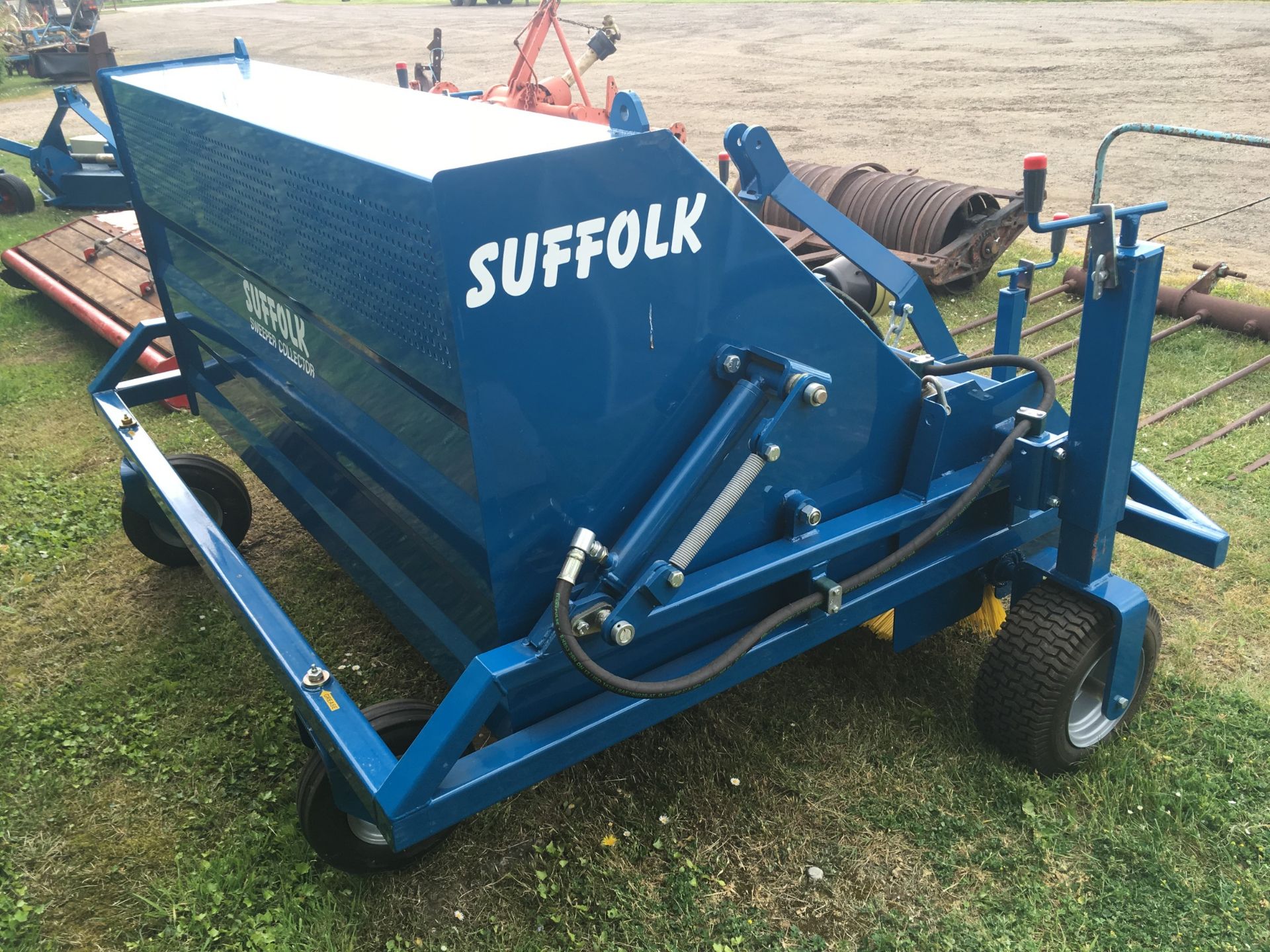 Suffolk linkage mounted PTO driven sweeper. Unused and with 2 year warranty. - Image 3 of 4