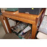 An oak extending dining table