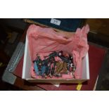 A box of lead figures to include WW1 soldiers, air