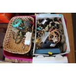 A tray of various costume jewellery