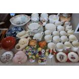 A quantity of various decorative china to include