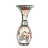 A pair of 19th Century Japanese floor vase, decorated with exotic birds, foliage and scenic