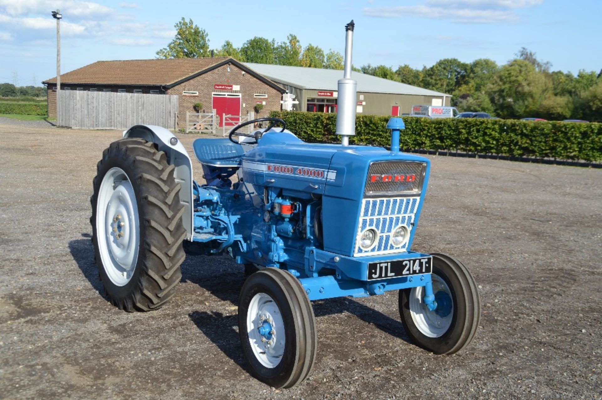 Ford 4000 diesel 2WD tractor. 1979. Serial number - Image 3 of 16