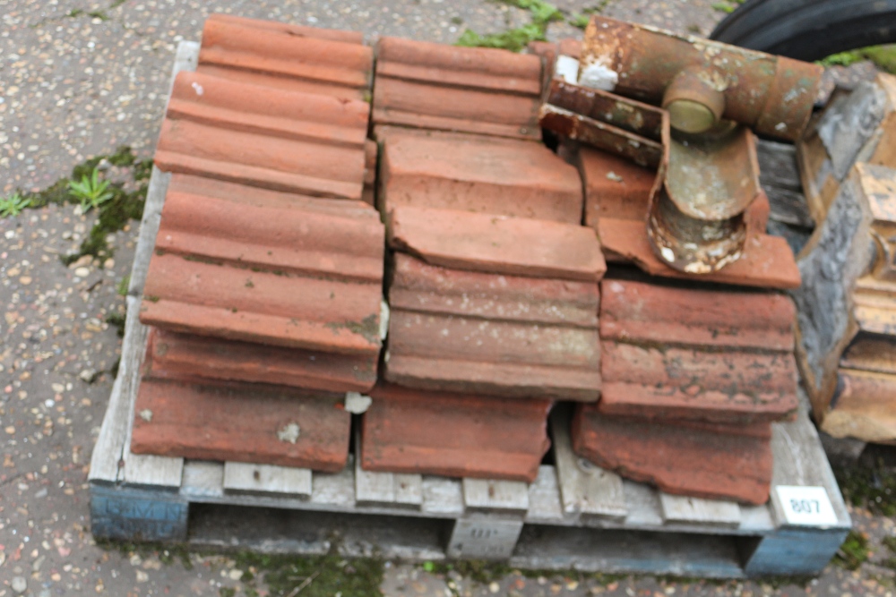 A quantity of terracotta wall cappings