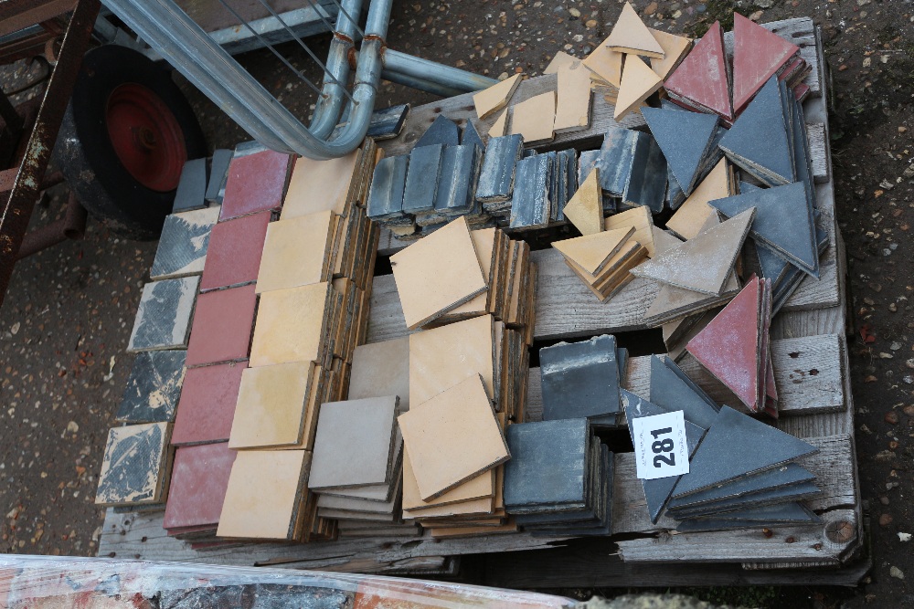 A quantity of re-claimed Victorian hallway tiles o