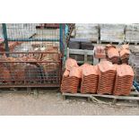 Stillage and pallet of pantiles