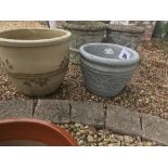 2x glazed planters, the larger approx. 30cm