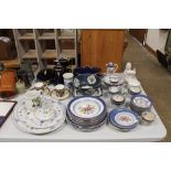 A quantity of Booths Lowestoft dinner ware; a Port