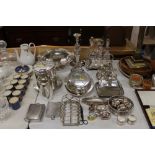 A quantity of silver plated ware to include a crue