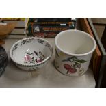 A Portmeirion "Pomona" patterned jardiniere; and a