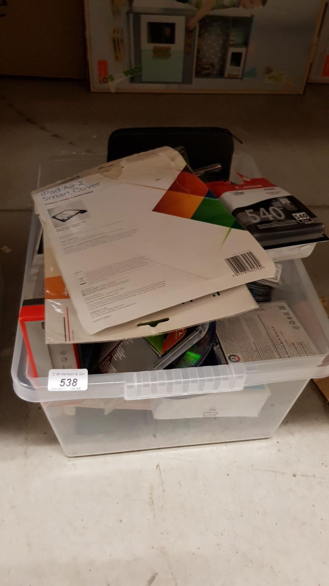 Contents of box – to include Ink Cartridges,