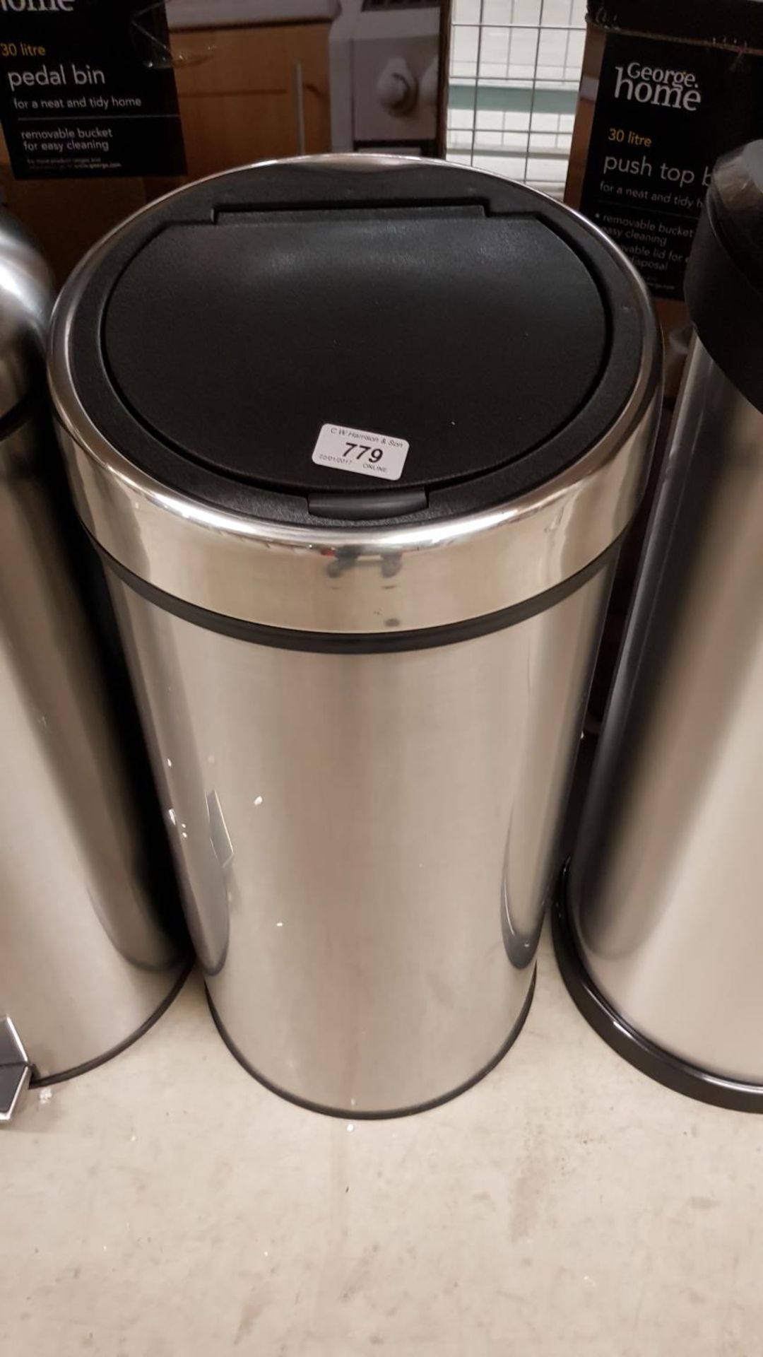 30L Push Button Bin – brushed silver