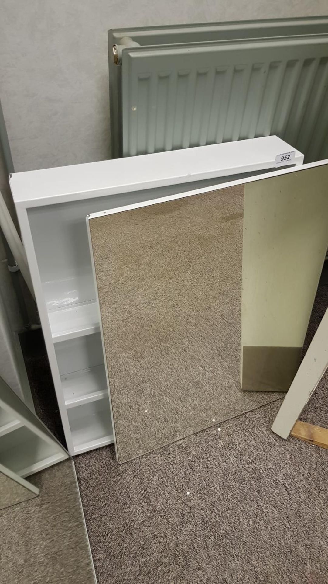 500x670 single door snow white mirror cabinet (door detached)