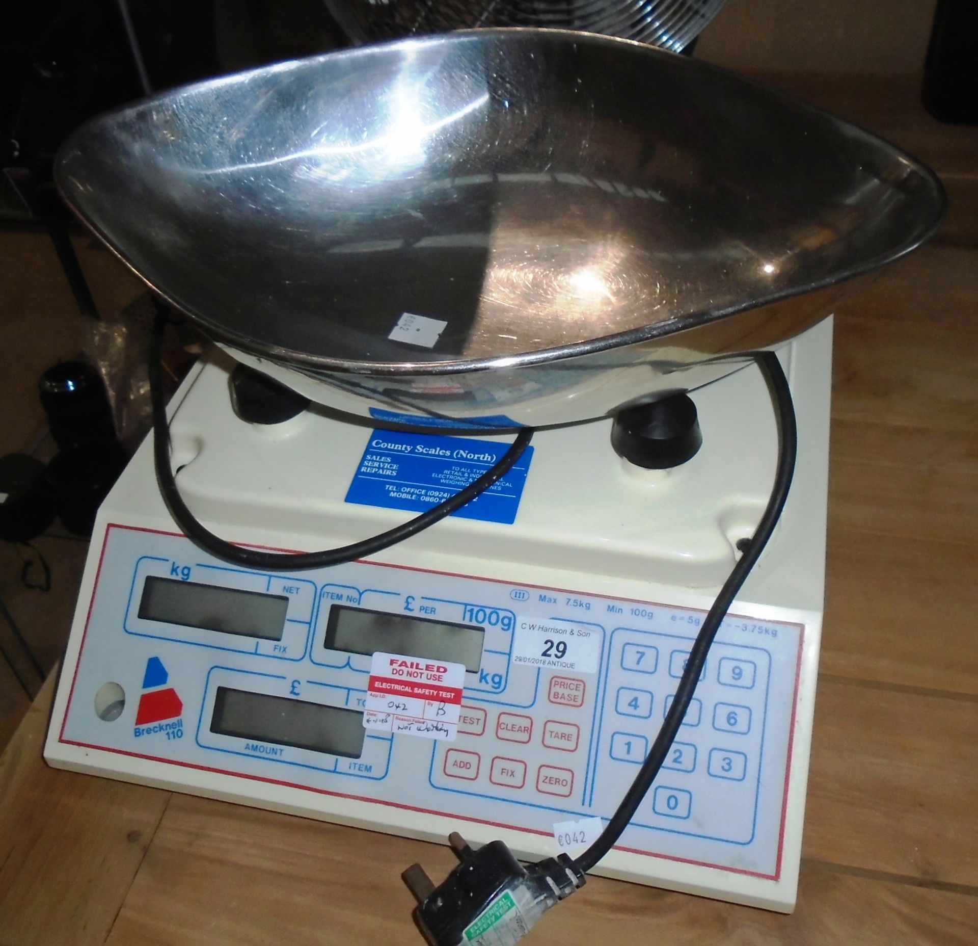 A Brecknell 110 electronic weighing scale with stainless steel pan - 240v (not working)