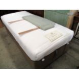 A Pocket Spring Bed Company 3' single electric bed with Memory Motion mattress and green dralon