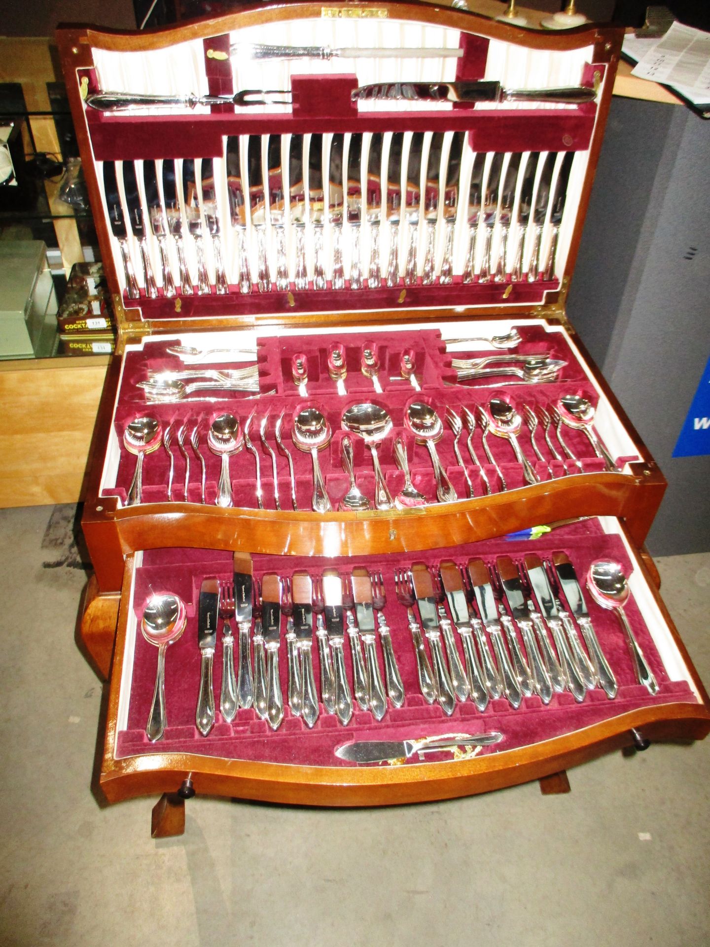 146 x piece Viners of Sheffield canteen of cutlery in fitted two tier walnut case on four cabriole