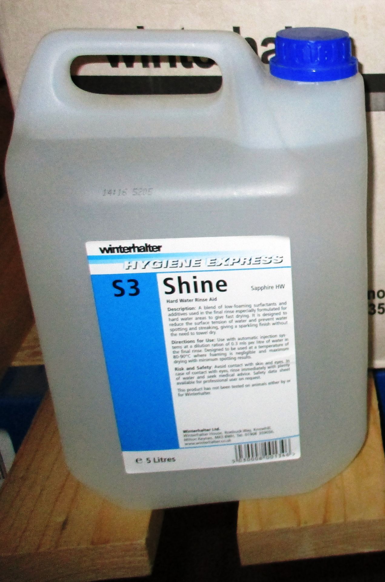 10 x 5 litre Winterhalter shine hard water rinse aid
