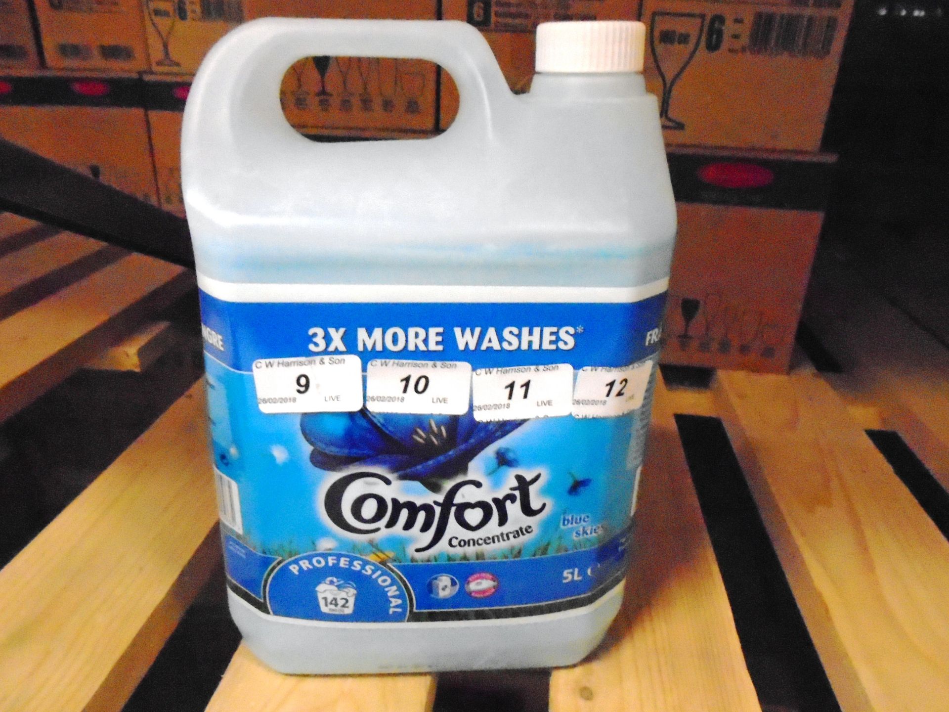 10 x 5 litre tubs of Comfort concentrate blue skies fabric conditioner