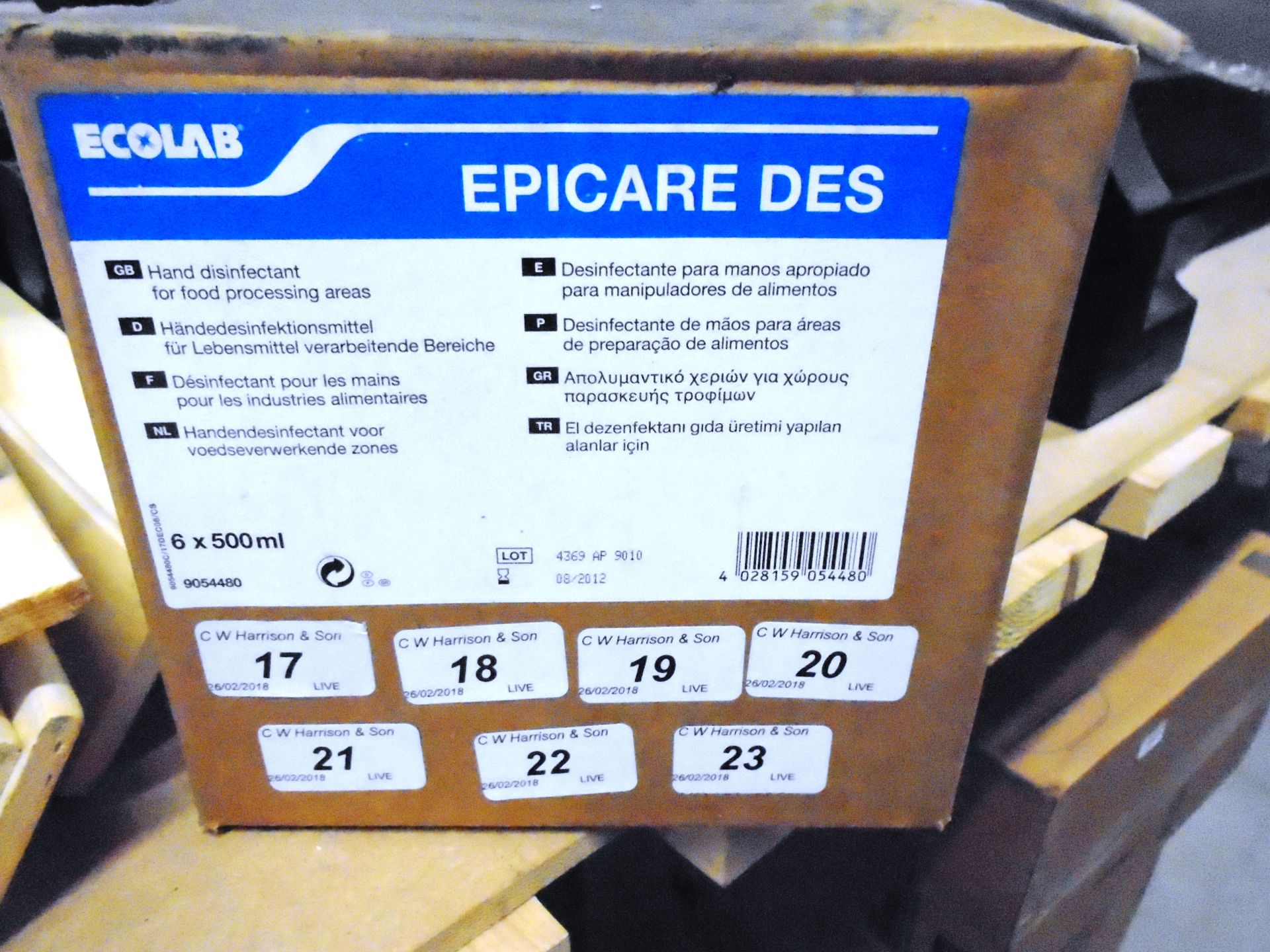 240 x Ecolab hand disinfectant for food processing areas (40 x outer boxes)