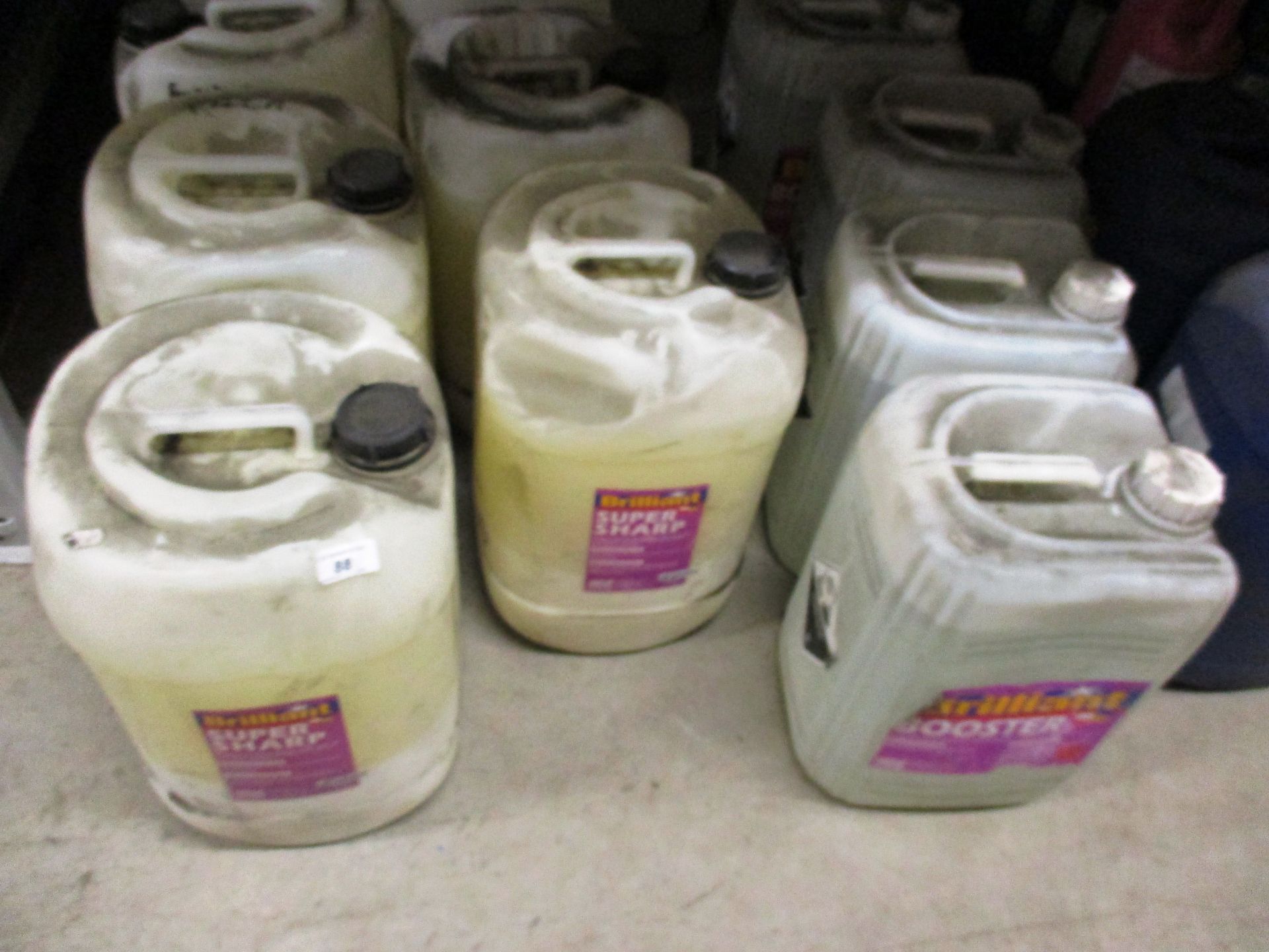 7 x 25 litres of Brilliant Super Sharp concentrated synthetic liquid starch