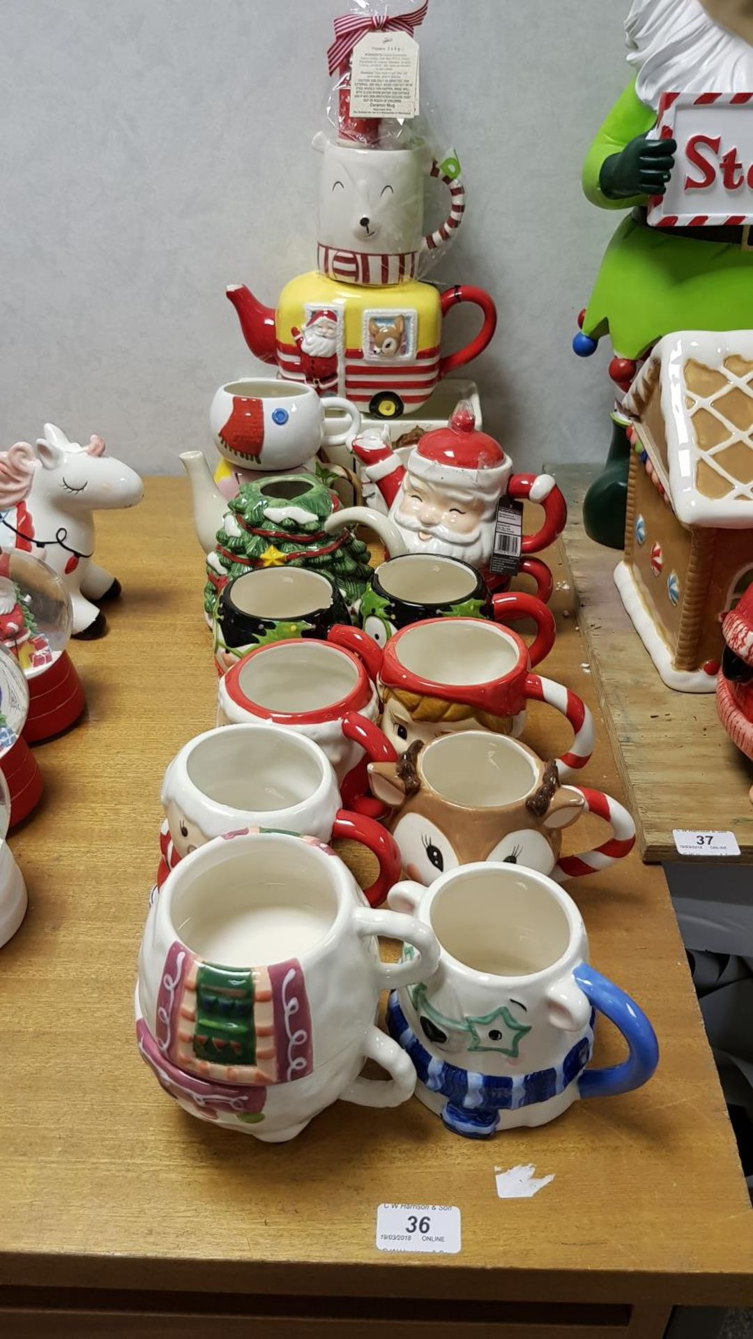 Approx (17x) mixed Christmas mugs/teapots & containers (some as seen)