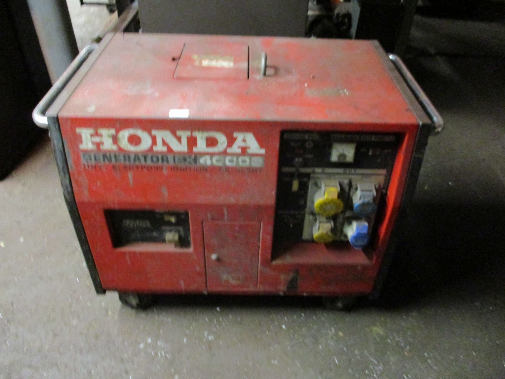 A HONDA EX 4000S mobile petrol generator